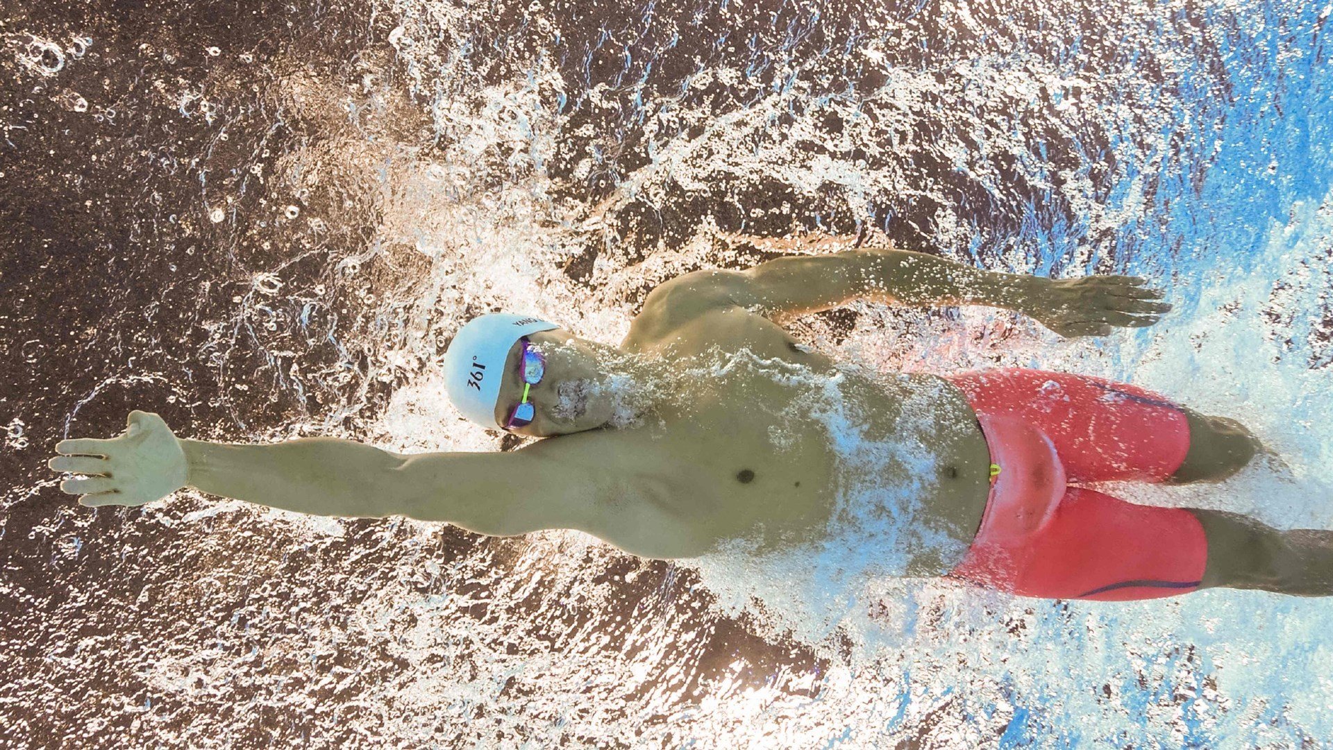 中国男子4×200米自由泳接力决赛引发媒体热议,男子4×100米自由泳接力